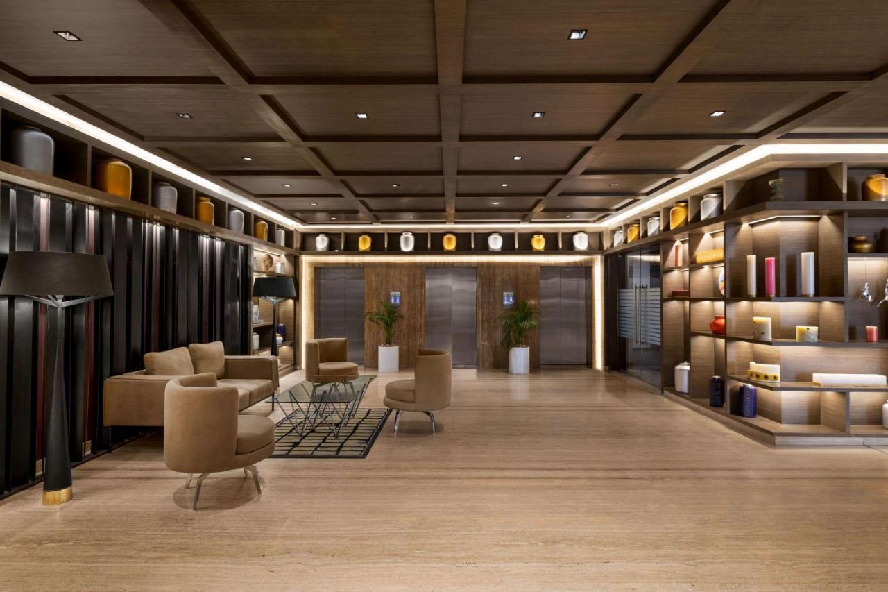 Hotel Wyndham Ahmedabad Shela Esterno foto
